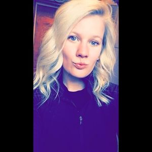 Meet your Posher, Devan